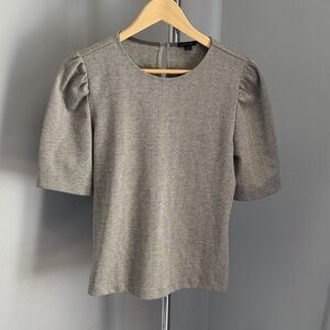 Ann Taylor Gray Herringbone Puff Sleeve Top